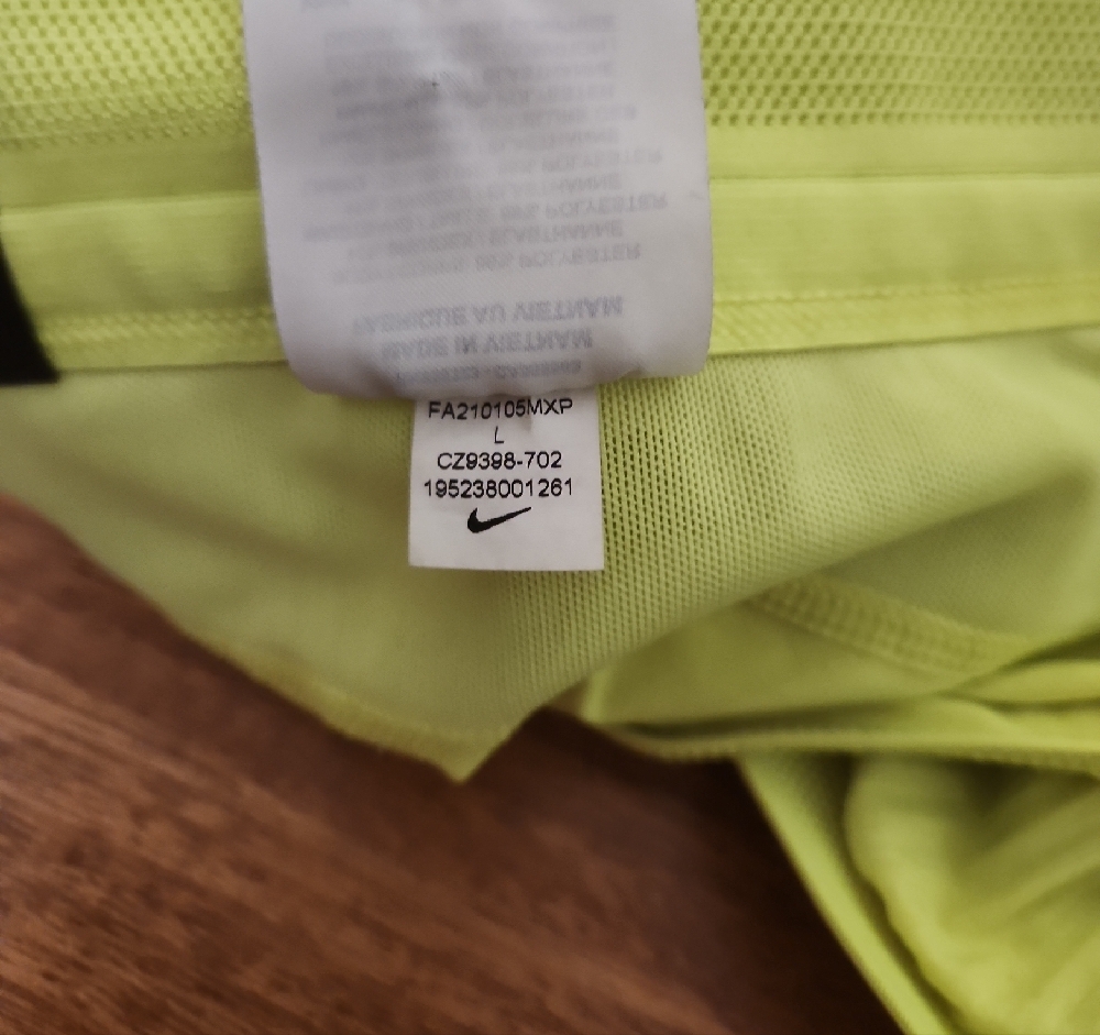 Nike Women's Bright Green Athletic Shorts Sz L - Picture 11 of 12